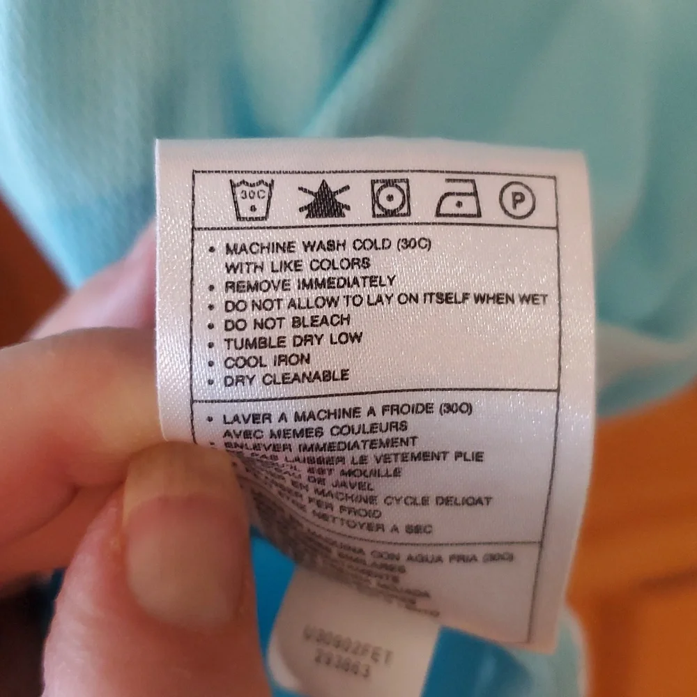 Nike Women's Aqua and White Full Zip Dri-Fit Hooded Jacket Size‎ Large 12-14